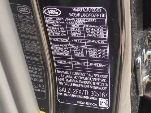 New 2026 Land Rover Range Rover Evoque Dynamic SE image 37