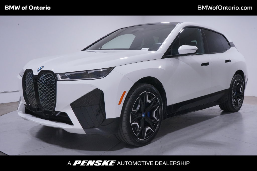 Used 2024 BMW iX xDrive50 w/ Premium Package AWD/4WD image 1