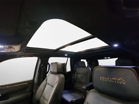 Certified 2024 Chevrolet Tahoe High Country w/ Advanced Technology Package image 23