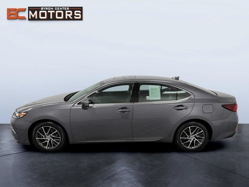 Used 2018 Lexus ES 350 FWD image 3