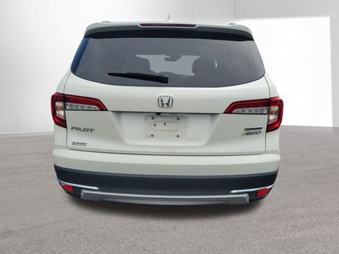 Used 2019 Honda Pilot Touring image 15