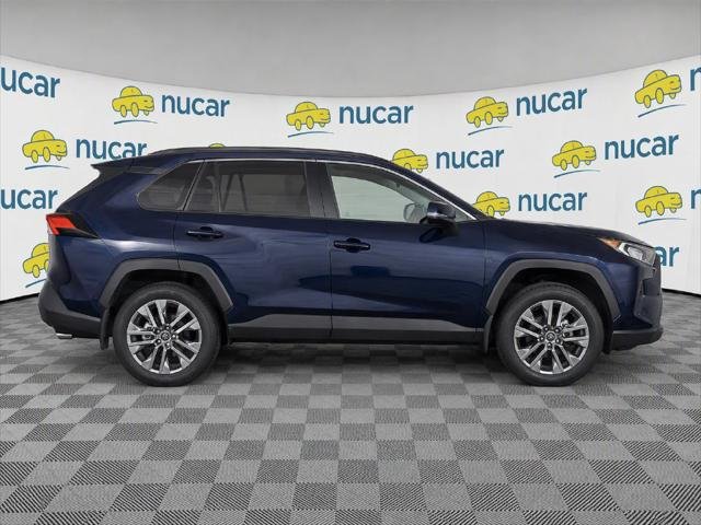 Certified 2019 Toyota RAV4 XLE Premium w/ Cold Weather Package AWD/4WD image 8