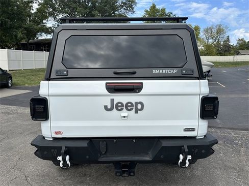 Used 2020 Jeep Gladiator Overland w/ Trailer Tow Package image 7