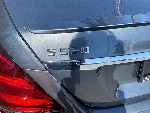 Used 2019 Mercedes-Benz S 560 4MATIC Sedan image 24