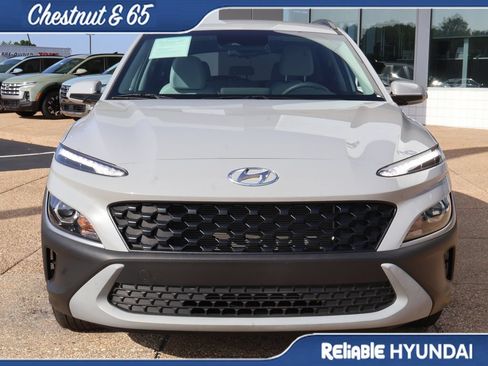 Certified 2023 Hyundai Kona SEL w/ Cargo Package AWD/4WD image 8
