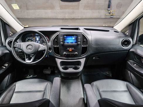 Used 2021 Mercedes-Benz Metris image 15