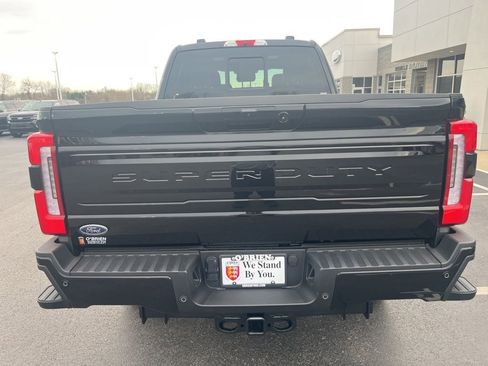 New 2025 Ford F250 Platinum image 4