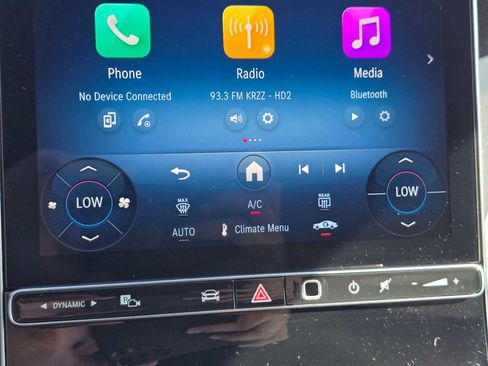 Used 2026 Mercedes-Benz GLC 300 image 28