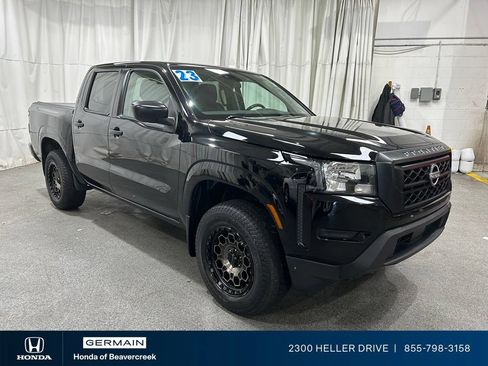 Used 2023 Nissan Frontier S w/ Technology Package AWD/4WD image 2