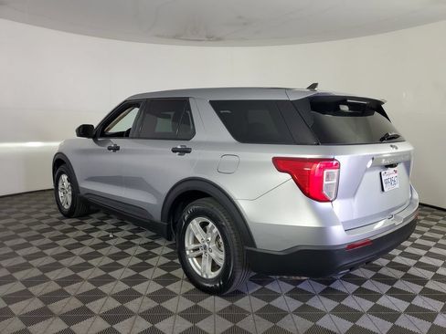 Used 2023 Ford Explorer 2WD image 6