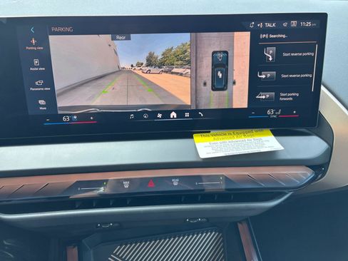 Used 2025 BMW X3 xDrive30i w/ Premium Package image 27