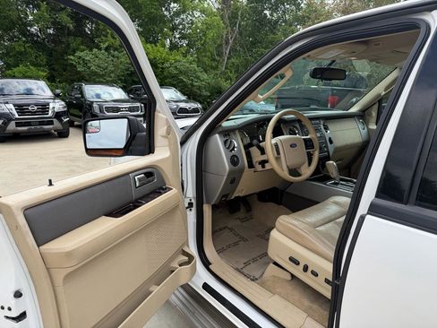 Used 2012 Ford Expedition EL XLT RWD image 10