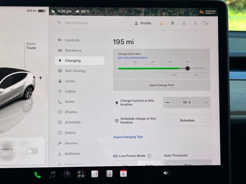 Used 2023 Tesla Model Y Long Range AWD/4WD image 25