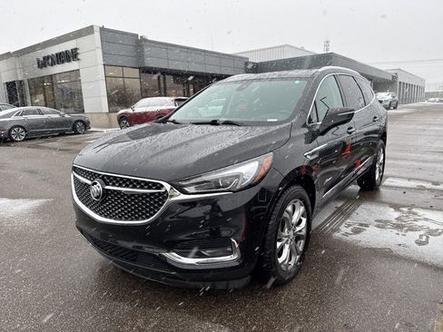 Used 2019 Buick Enclave Avenir w/ Avenir Technology Package image 1