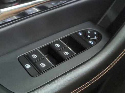 Used 2024 MAZDA CX-90 3.3 Turbo w/ Preferred Package image 32