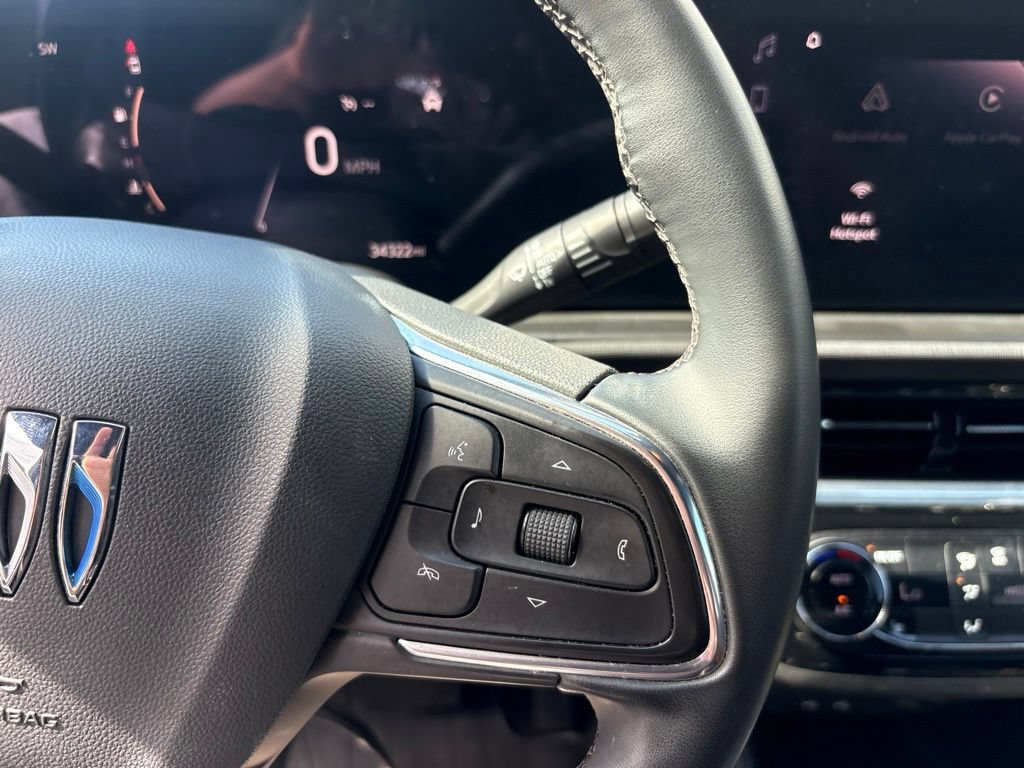 Used 2025 Buick Envista Sport Touring w/ Convenience I Package FWD image 22