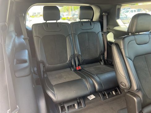 Used 2025 Jeep Grand Cherokee L Laredo AWD/4WD image 25