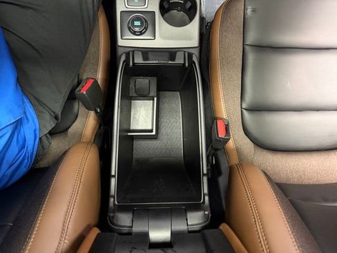 Used 2025 Ford Bronco Sport Outer Banks w/ Outer Banks Tech Package+ AWD/4WD image 40