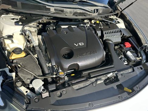 Used 2020 Nissan Maxima 3.5 SV w/ Floor Mat Group image 9