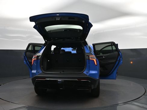 Certified 2025 Chevrolet Equinox RS w/ Safety and Technology Package FWD image 52