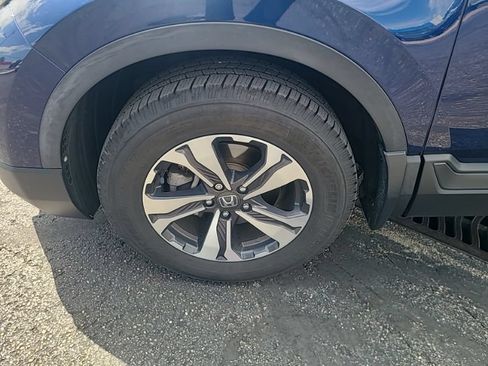 Used 2018 Honda CR-V LX image 10