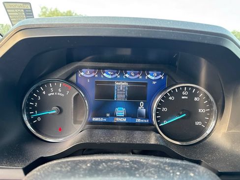 Used 2022 Ford Expedition XLT RWD image 14