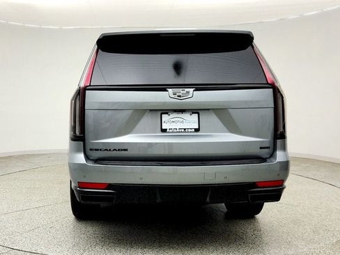 Used 2023 Cadillac Escalade Sport Platinum w/ LPO, ONYX Package AWD/4WD image 6