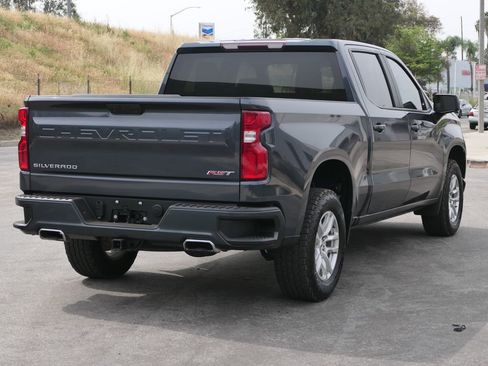 Used 2021 Chevrolet Silverado 1500 RST w/ Z71 Off-Road Package AWD/4WD image 2