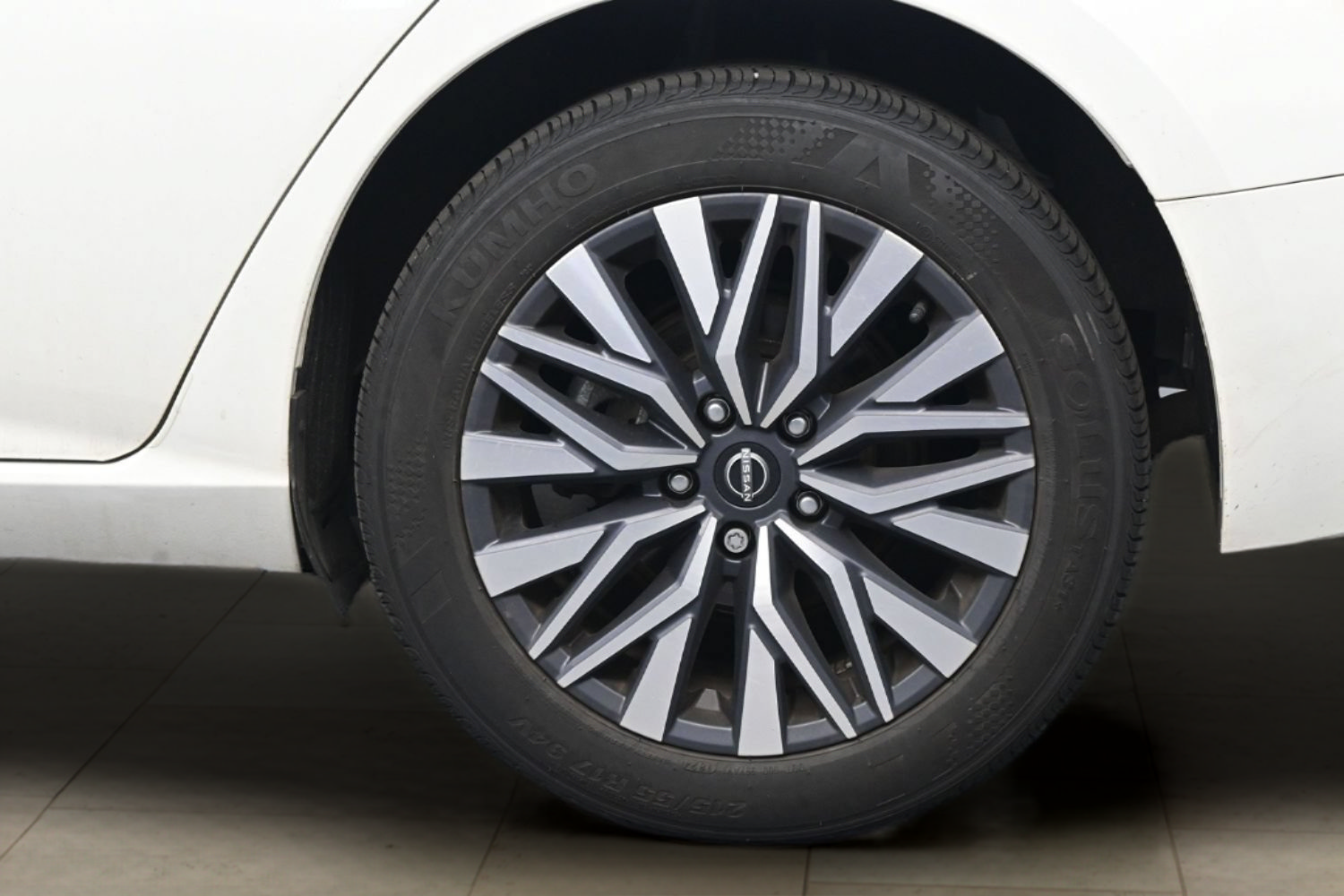 Certified 2024 Nissan Altima 2.5 SV AWD/4WD image 18