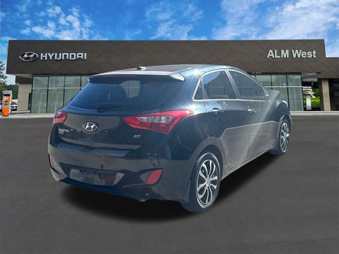 Used 2016 Hyundai Elantra GT image 5