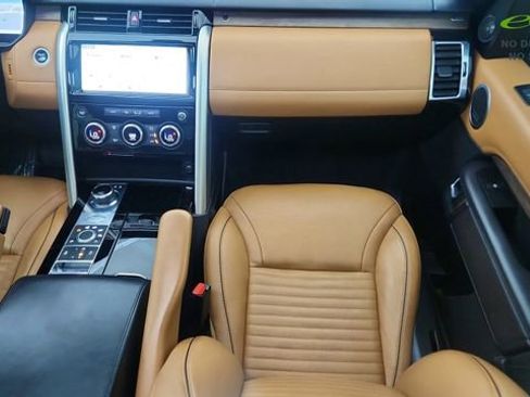 Used 2019 Land Rover Discovery HSE Luxury AWD/4WD image 42