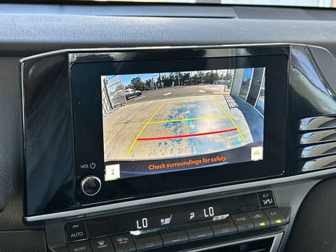 Used 2025 Toyota Camry LE image 16