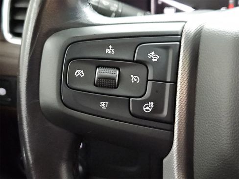 Used 2021 GMC Yukon Denali w/ Denali Premium Package image 25