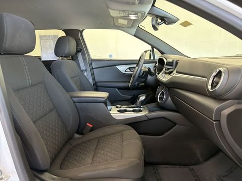 Certified 2022 Chevrolet Blazer LT FWD image 19
