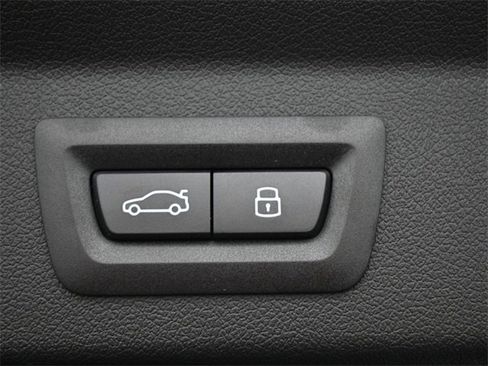 New 2026 BMW X2 xDrive28i w/ Technology Package image 25