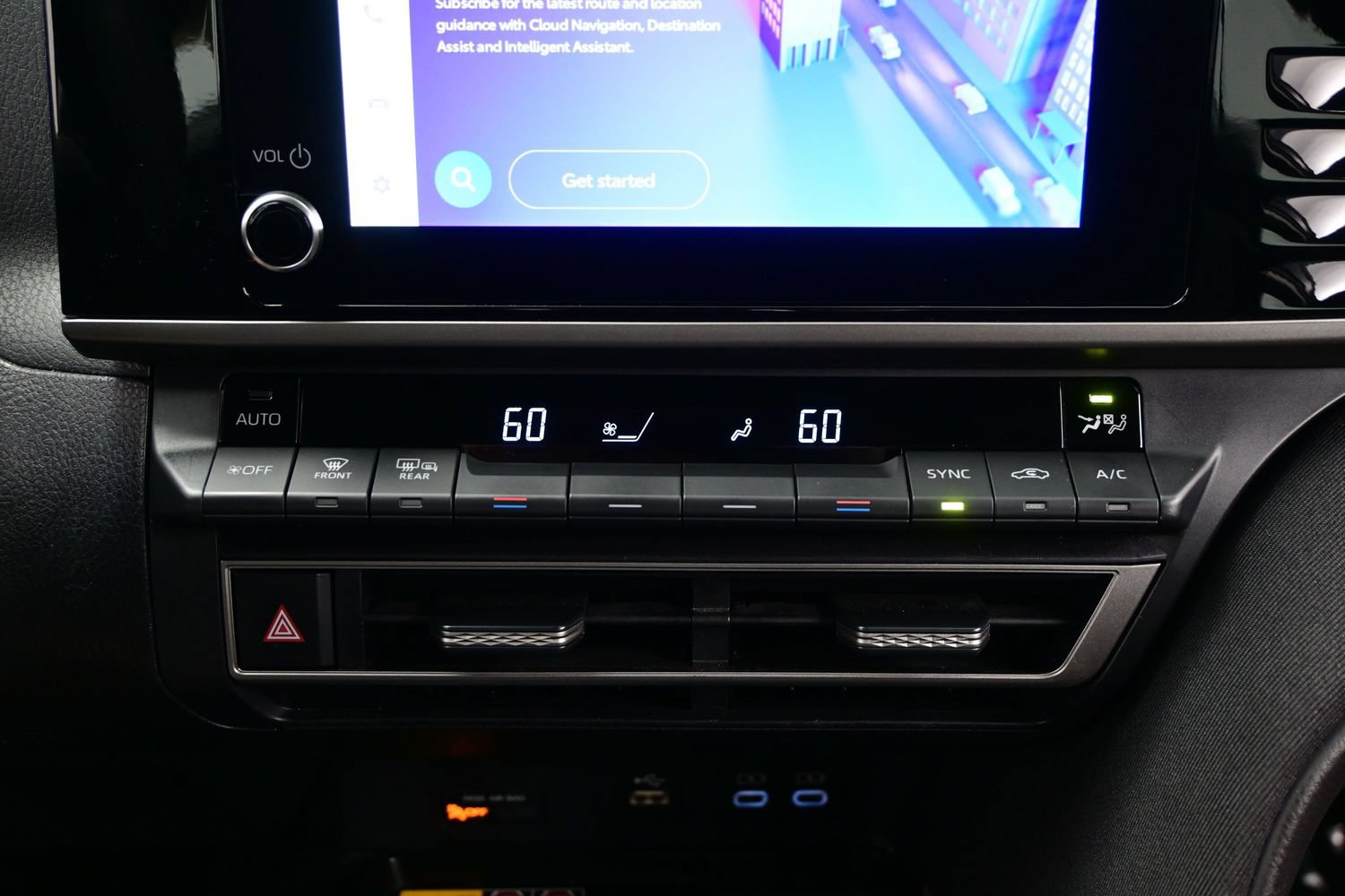 Used 2025 Toyota Camry LE FWD image 19