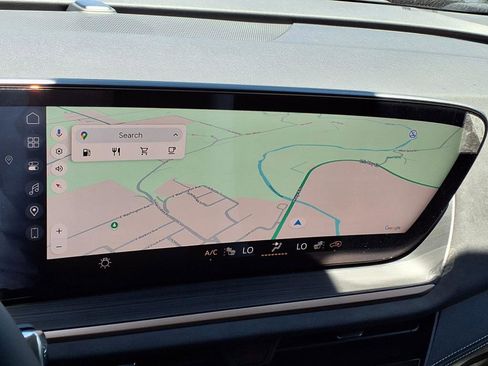 New 2025 Buick Envision Sport Touring image 3