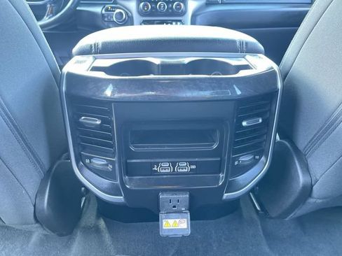 Used 2020 RAM 1500 Big Horn AWD/4WD image 21