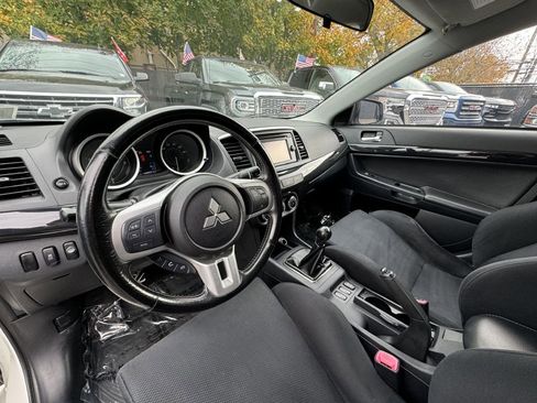 Used 2014 Mitsubishi Lancer Evolution GSR image 10