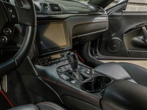 Used 2018 Maserati GranTurismo Sport RWD image 45