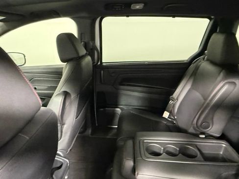 Used 2024 Honda Odyssey Sport image 38