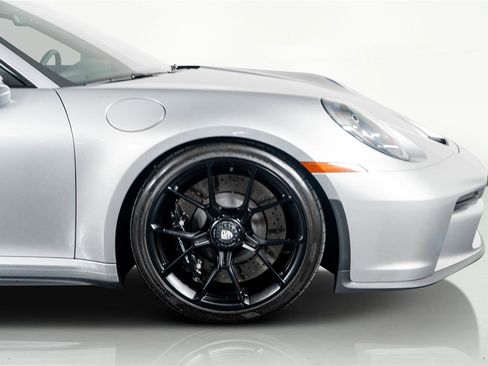 Used 2024 Porsche 911 GT3 image 6