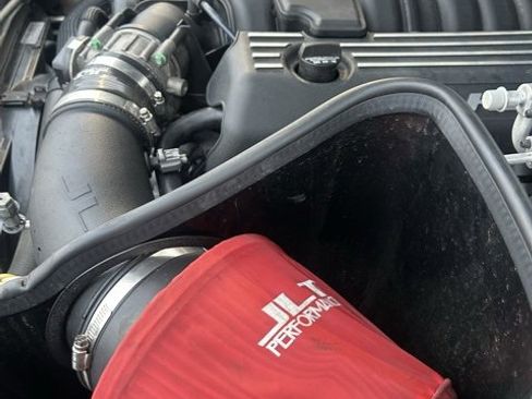 Used 2021 Jeep Grand Cherokee SRT image 25