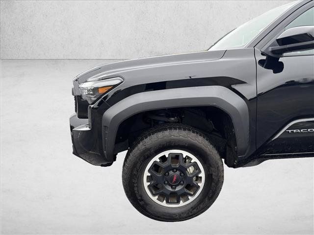 Used 2024 Toyota Tacoma TRD Off-Road AWD/4WD image 27