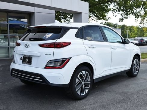 Used 2023 Hyundai Kona SEL FWD image 7