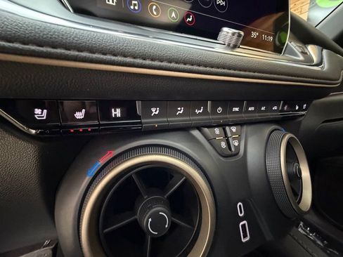 Used 2024 Chevrolet Blazer Premier w/ Driver Confidence II Package image 23