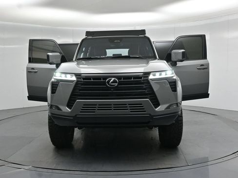 Used 2025 Lexus GX 550 AWD/4WD image 29