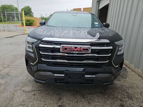Certified 2025 GMC Terrain Elevation FWD image 2