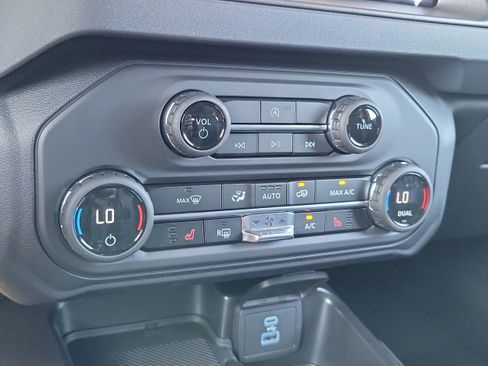 New 2025 Ford Bronco Big Bend image 25