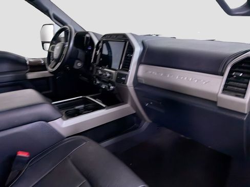 Used 2022 Ford F250 Lariat w/ Lariat Value Package AWD/4WD image 31